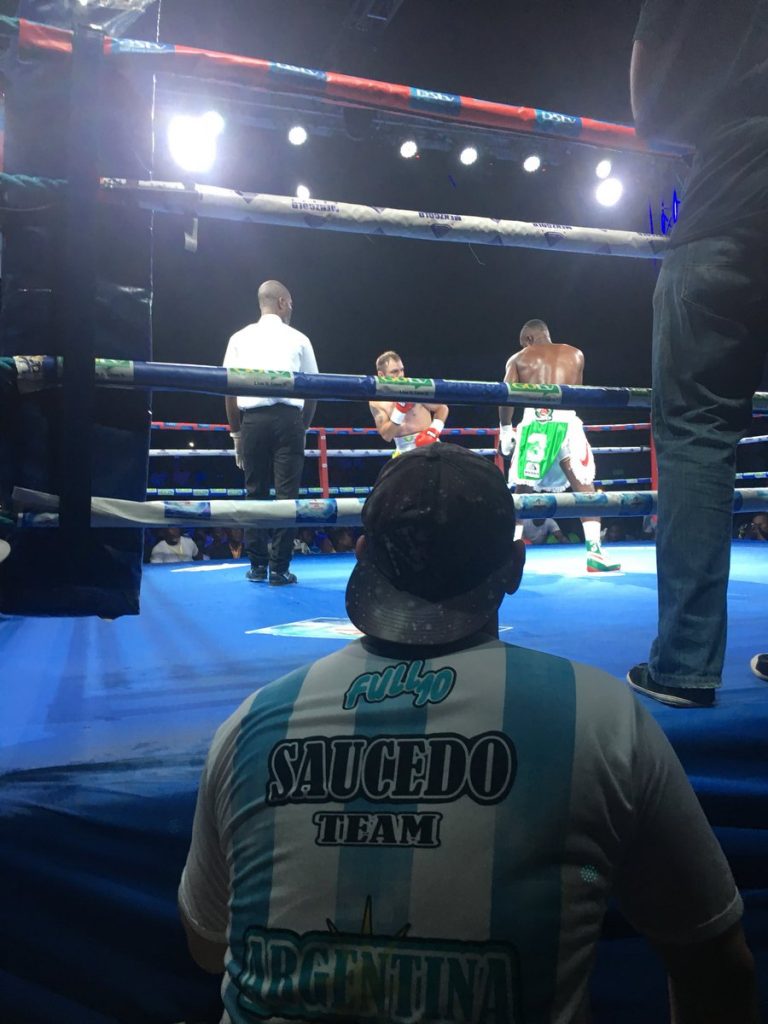 Emmanuel 'Game Boy' Tagoe stops Saucedo to retain IBO Lightweight belt