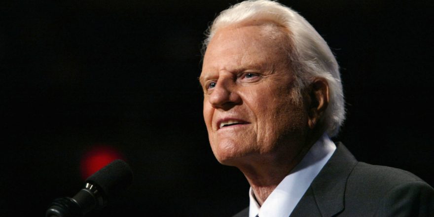 ‘America’s pastor,’ Bily Graham dead at age 99