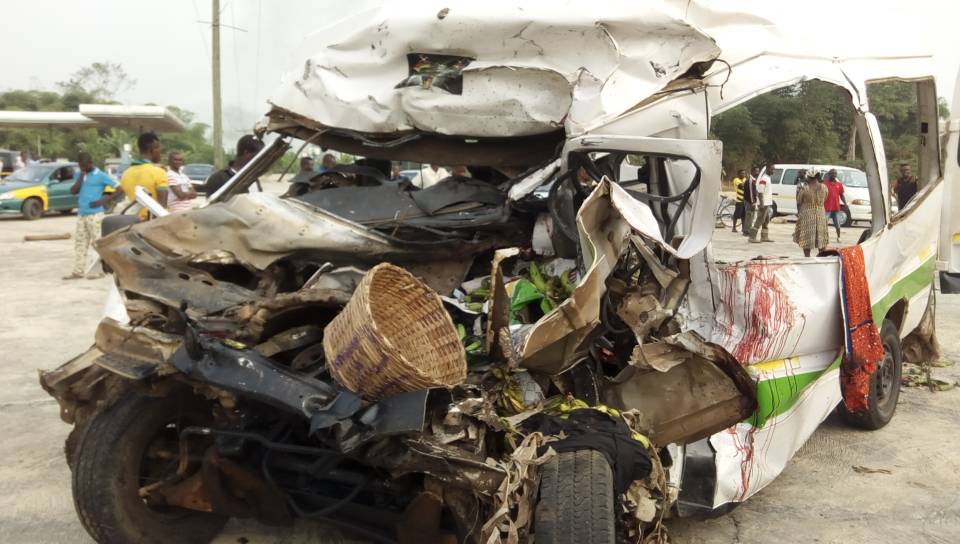 Anyinam Accident: 15 killed, 4 admitted