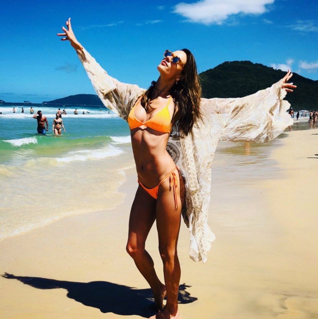 Alessandra Ambrosio Flaunts Her Bikini On Vacation